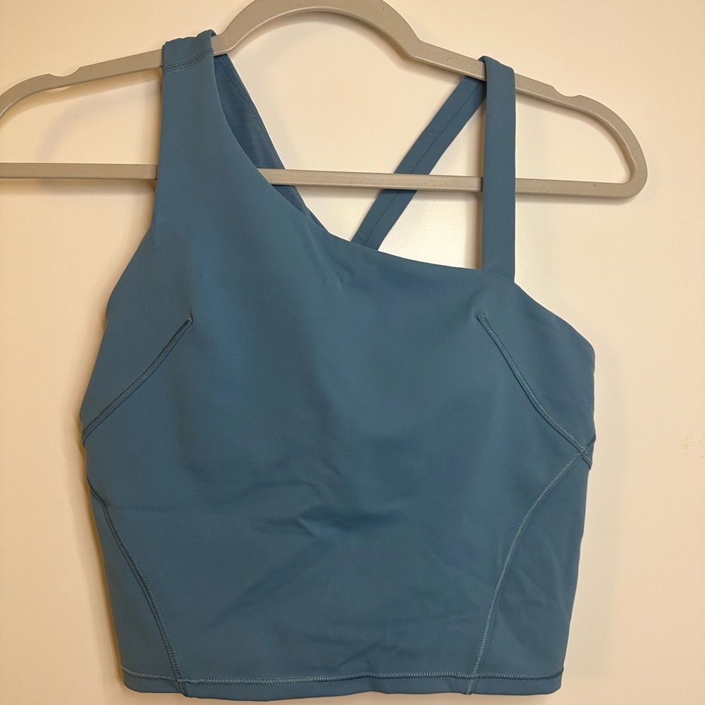LIKE NEW Lululemon Everlux Asymmetrical Tennis Tank Size 6